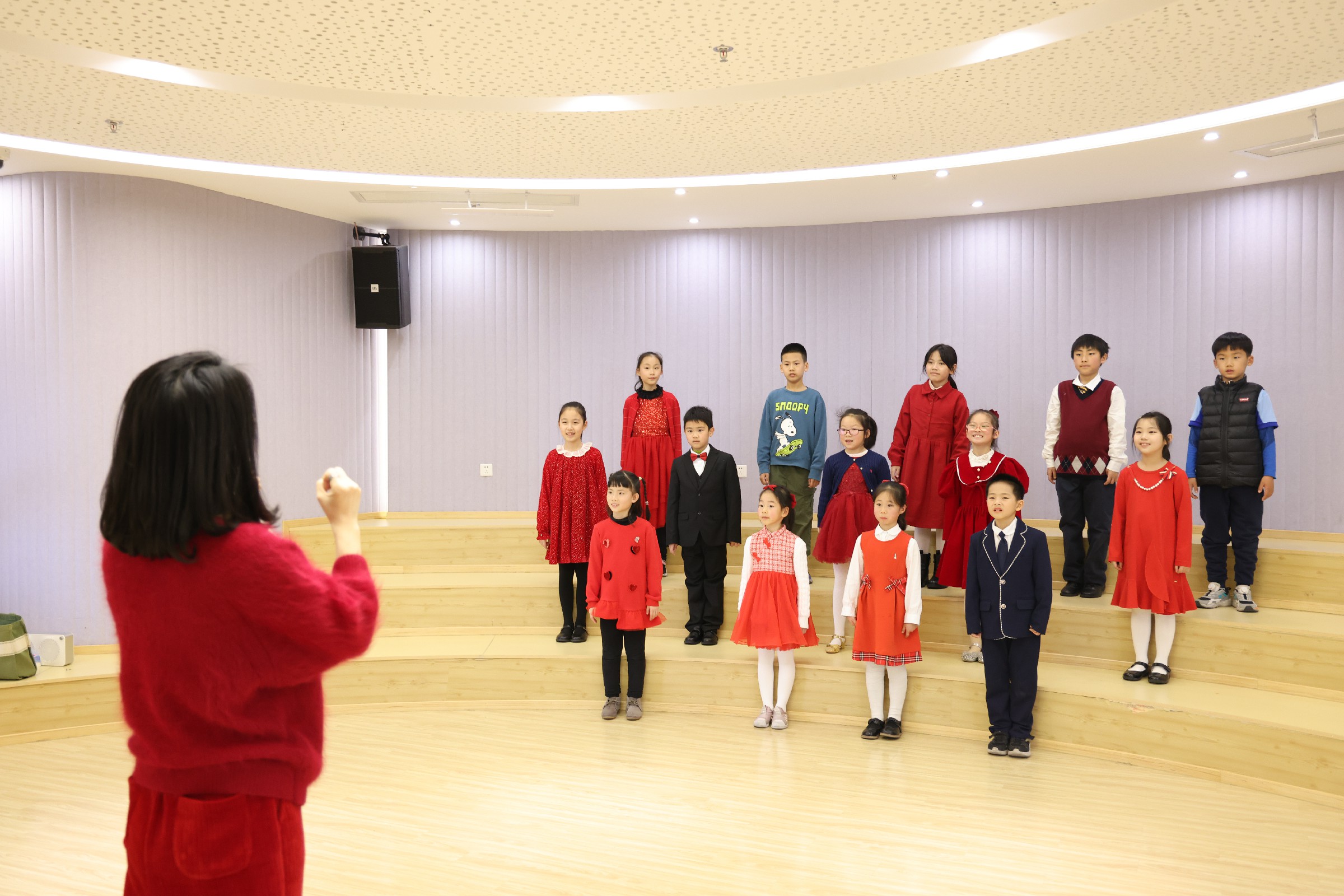 1679884969581083.jpg 合唱1.jpg